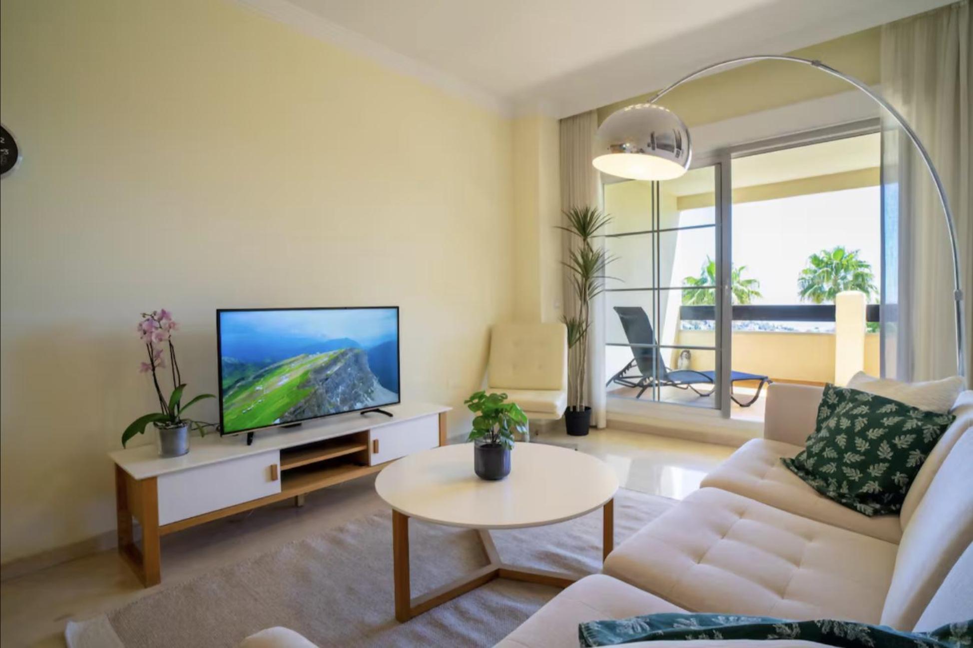 Cyv Nice Apartment W A Pool Close To The Beach Benalmádena Exterior foto